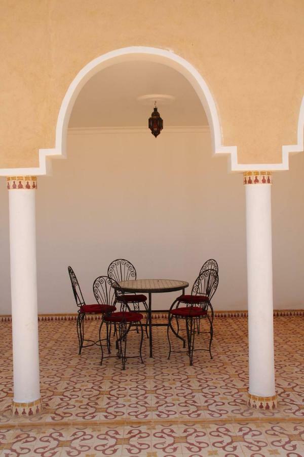 Riad Kebdana Ifoutatsene Exterior photo